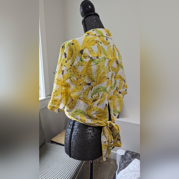 Zara banana shirt. Cropped. 100% cotton - Picture 2 of 4